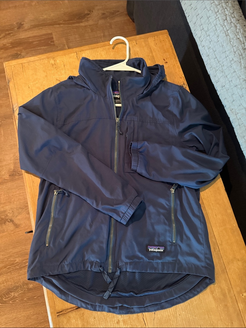 Patagonia Women’s Hooded Navy Windbreaker Pullover